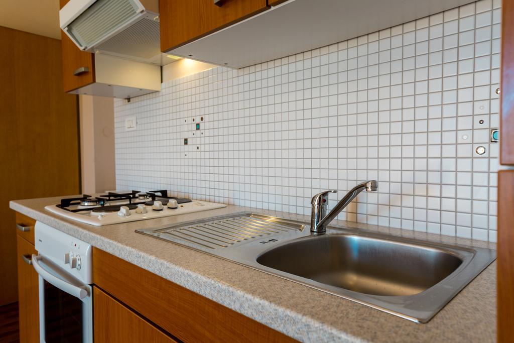 Apartments Duje Ribnica Обровац Екстериор снимка